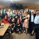 la Delegata De Mattia, il Vice Delegato Diego Dipol, il relatore Luigi Alverà, la famiglia Lorenzi al completo con la brigata di sala e di cucina